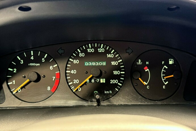 suzuki-baleno-bensin-1998-big-16