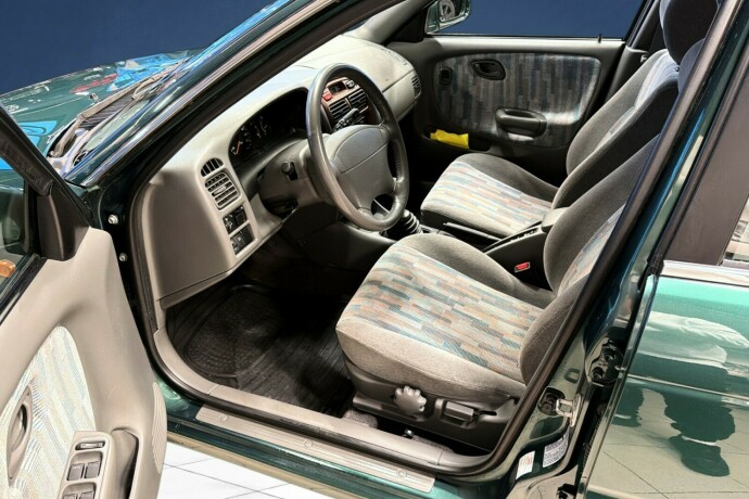 suzuki-baleno-bensin-1998-big-11