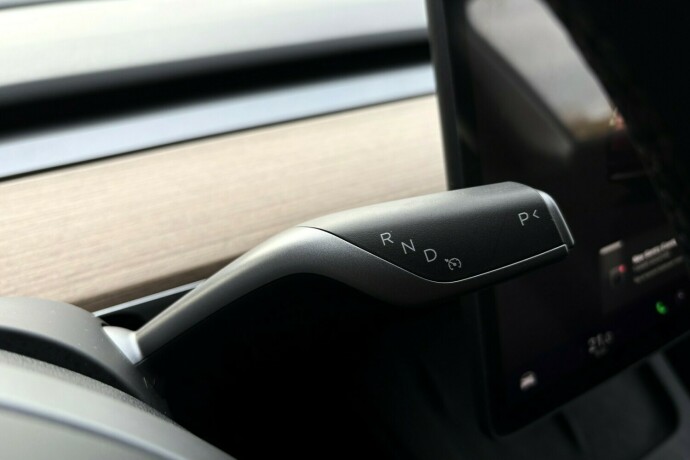 tesla-model-y-elektrisitet-2025-big-25