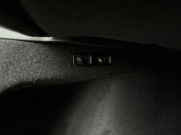 tesla-model-y-elektrisitet-2025-big-12