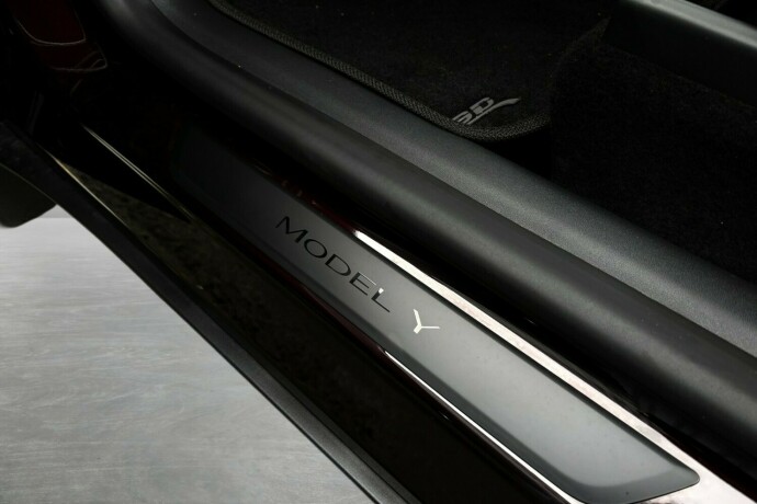 tesla-model-y-elektrisitet-2025-big-23
