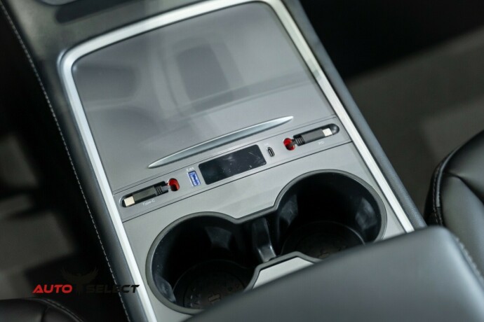 tesla-model-y-elektrisitet-2021-big-48