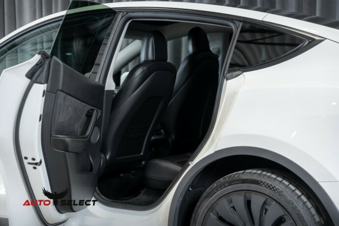 tesla-model-y-elektrisitet-2021-big-49