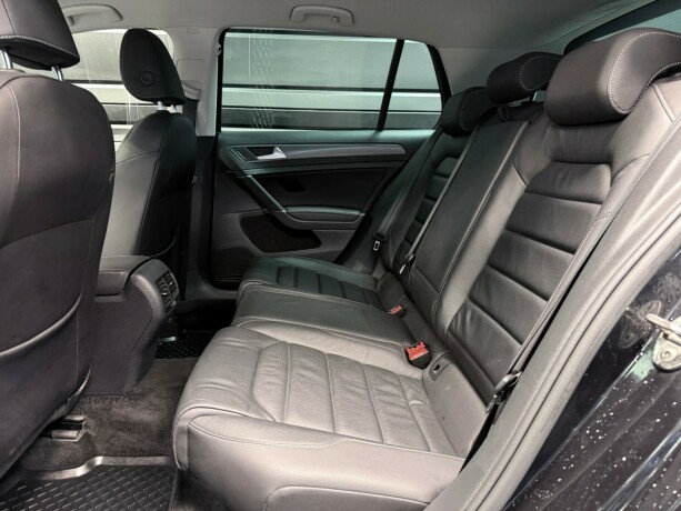 volkswagen-golf-elektrisitet-2020-big-16