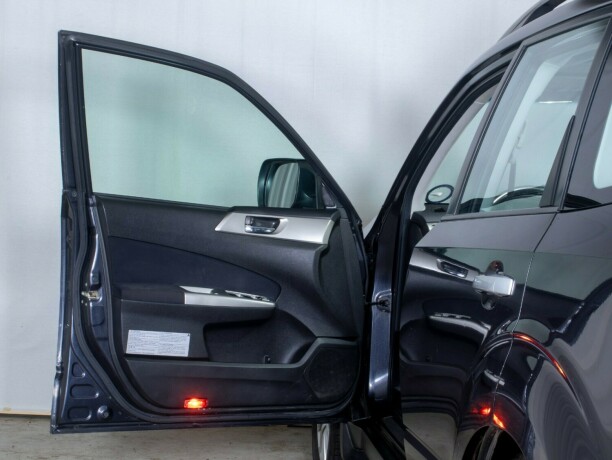 subaru-forester-diesel-2009-big-22