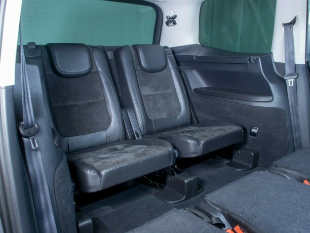 volkswagen-sharan-diesel-2011-big-61