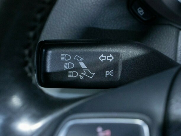 volkswagen-sharan-diesel-2011-big-33