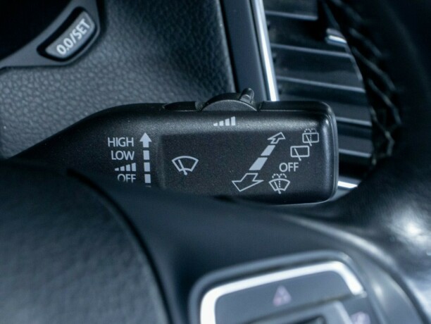 volkswagen-sharan-diesel-2011-big-34