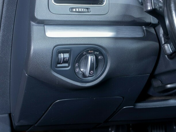 volkswagen-sharan-diesel-2011-big-28