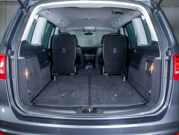 volkswagen-sharan-diesel-2011-big-14