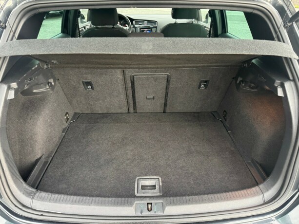 volkswagen-golf-diesel-2014-big-15