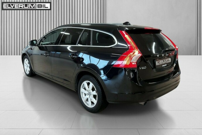 volvo-v60-diesel-2013-big-5