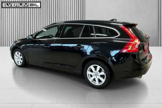 volvo-v60-diesel-2013-big-4