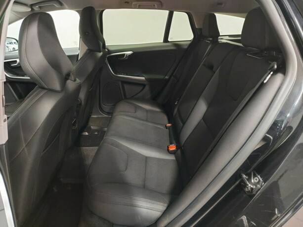 volvo-v60-diesel-2013-big-22