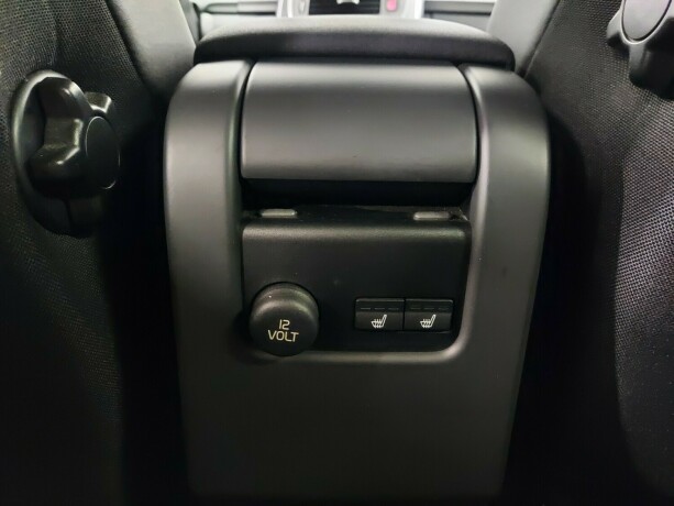 volvo-v60-diesel-2013-big-20