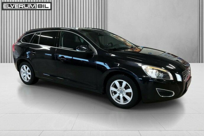 volvo-v60-diesel-2013-big-12