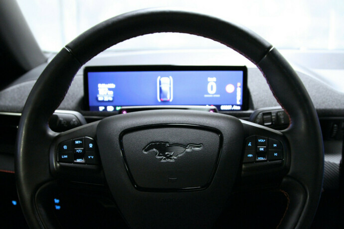 ford-mustang-mach-e-elektrisitet-2021-big-14