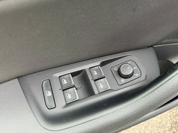 volkswagen-passat-alltrack-diesel-2016-big-17