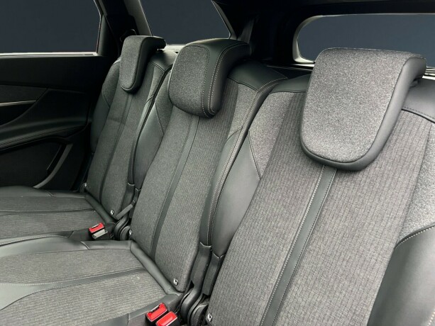 peugeot-5008-bensin-2020-big-10