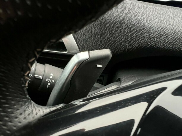 peugeot-5008-bensin-2020-big-17