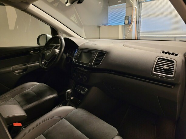 volkswagen-sharan-diesel-2017-big-12