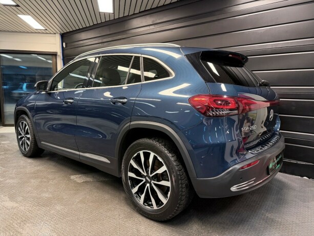 mercedes-benz-eqa-elektrisitet-2021-big-5