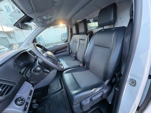 toyota-proace-diesel-2020-big-10