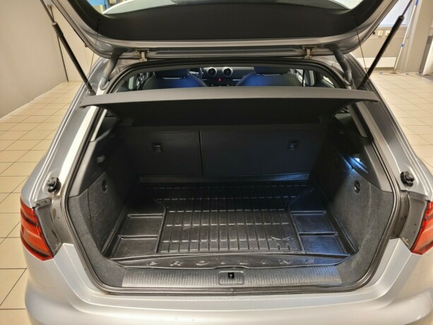 audi-a3-elektrisitetbensin-2018-big-18