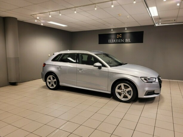 audi-a3-elektrisitetbensin-2018-big-2