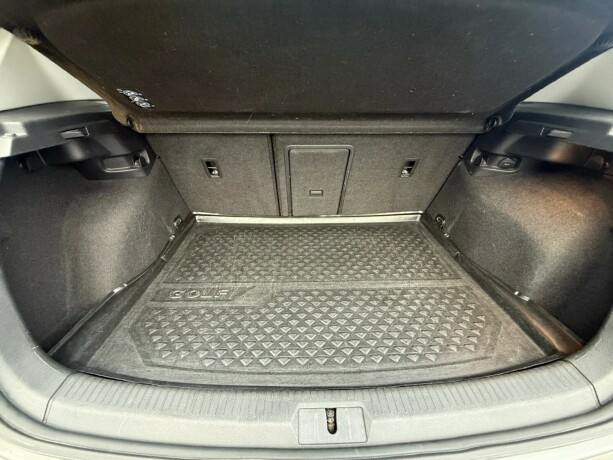 volkswagen-golf-elektrisitet-2015-big-39