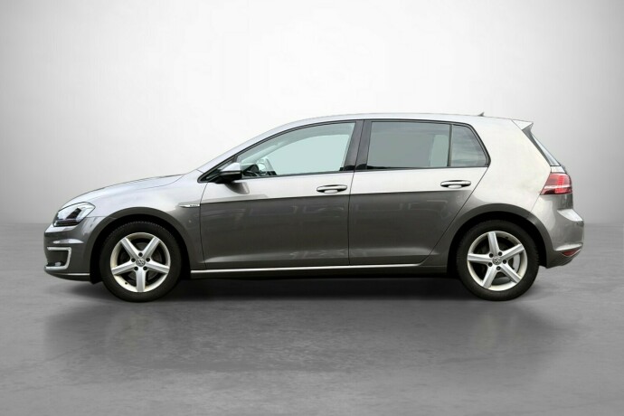 volkswagen-golf-elektrisitet-2015-big-6