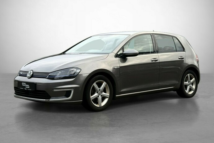 volkswagen-golf-elektrisitet-2015-big-0