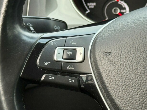 volkswagen-golf-elektrisitet-2015-big-37