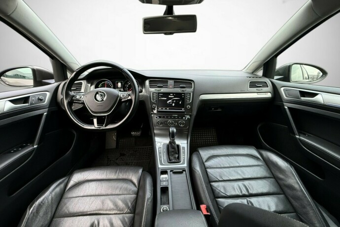 volkswagen-golf-elektrisitet-2015-big-35