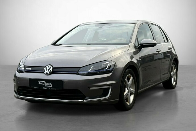 volkswagen-golf-elektrisitet-2015-big-1