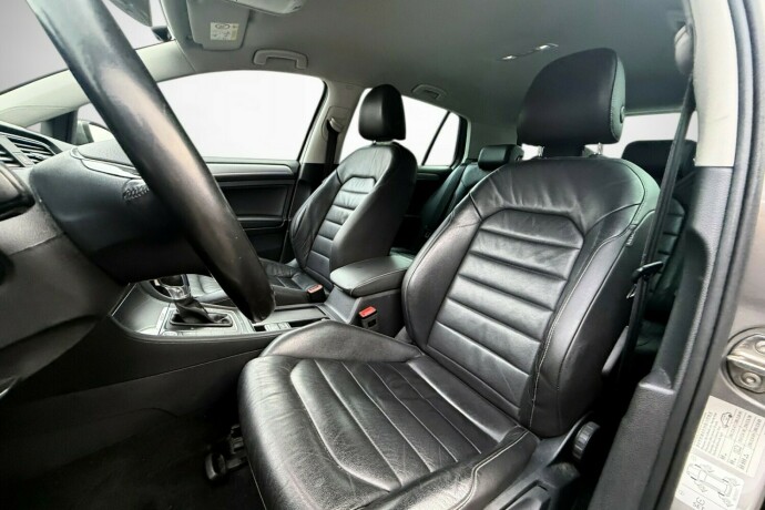 volkswagen-golf-elektrisitet-2015-big-13