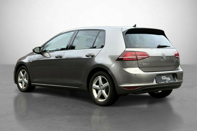 volkswagen-golf-elektrisitet-2015-big-7