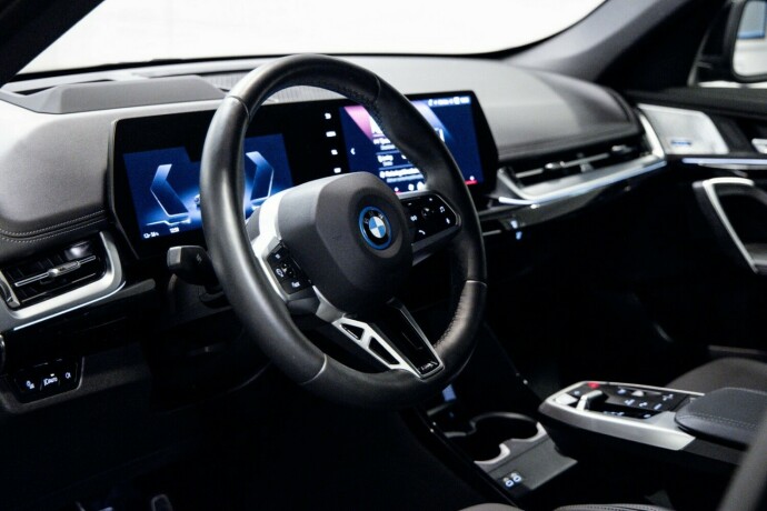 bmw-ix1-elektrisitet-2025-big-5