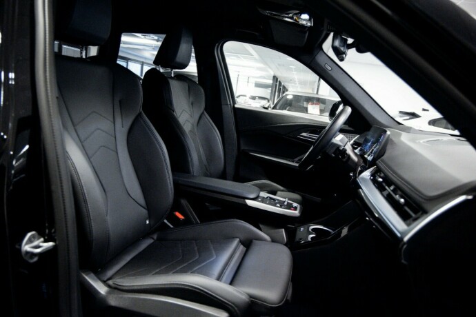 bmw-ix1-elektrisitet-2025-big-11