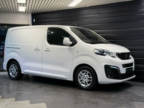 peugeot-e-expert-elektrisitet-2021-big-9