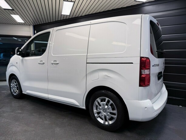 peugeot-e-expert-elektrisitet-2021-big-5