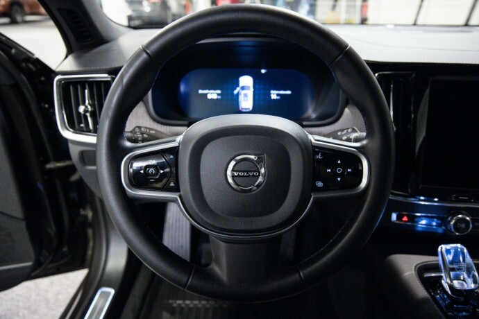 volvo-v90-elektrisitetbensin-2022-big-11