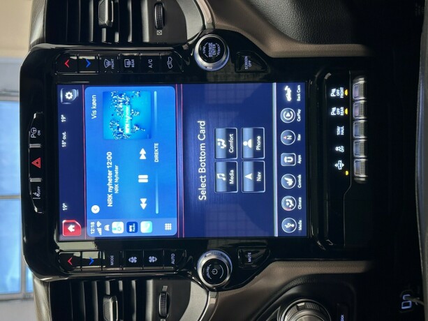 ram-1500-bensin-2019-big-26