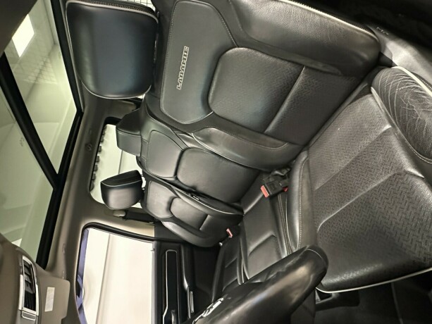 ram-1500-bensin-2019-big-13