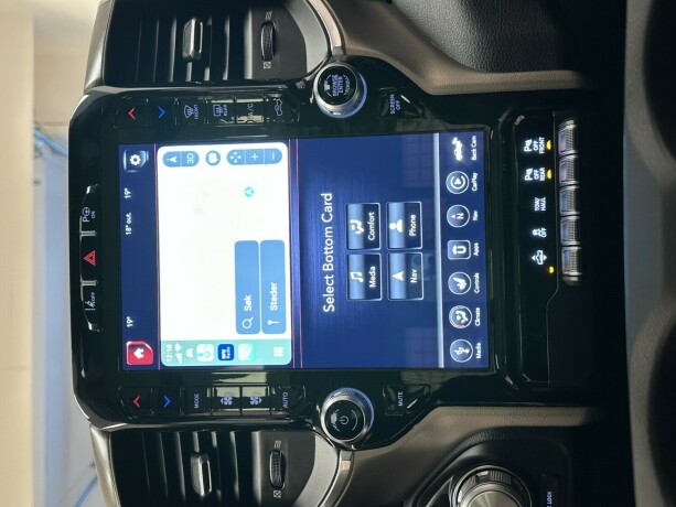 ram-1500-bensin-2019-big-27