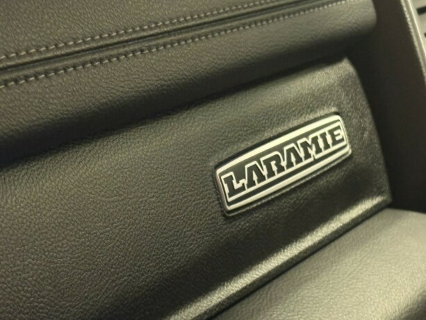 ram-1500-bensin-2019-big-22