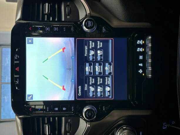 ram-1500-bensin-2019-big-31