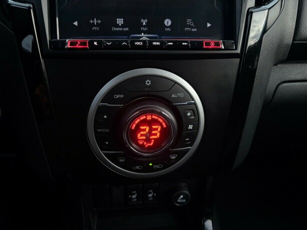 isuzu-d-max-diesel-2019-big-30