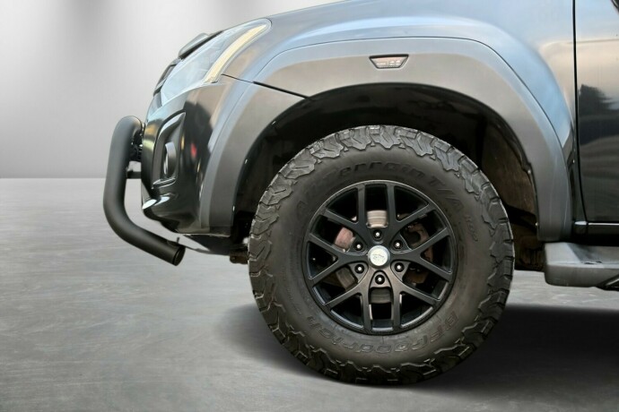 isuzu-d-max-diesel-2019-big-3