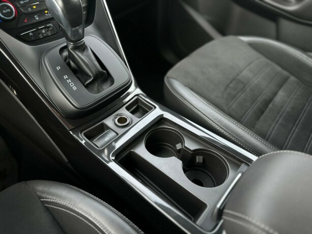 ford-kuga-diesel-2017-big-20